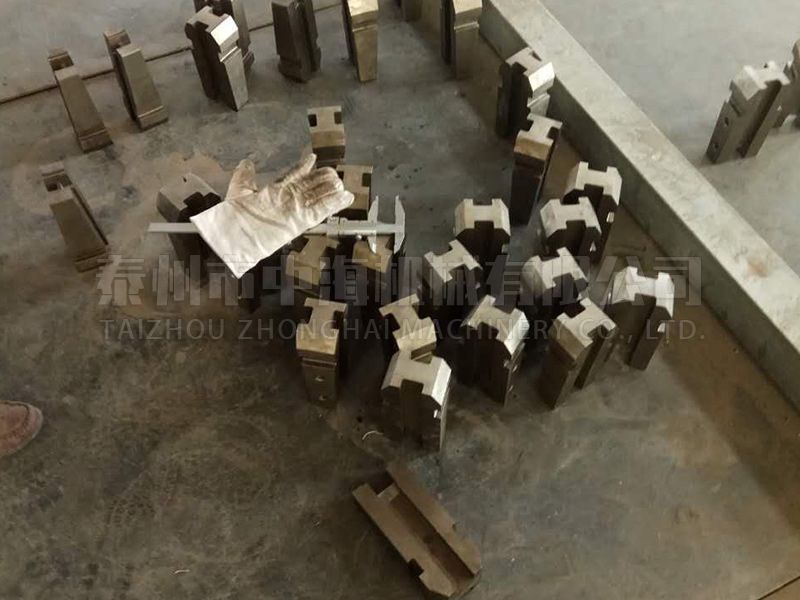 熱噴涂是怎么樣加熱噴涂材料？